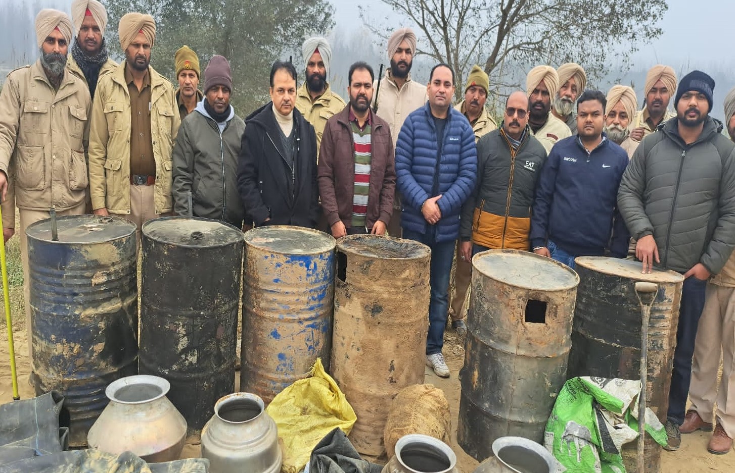  200 litters  illicit liquor seized by Excise Department