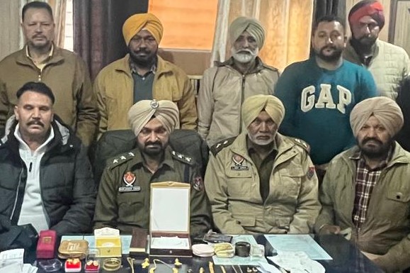 Theft case solved: one arrested with stolen jewelry  