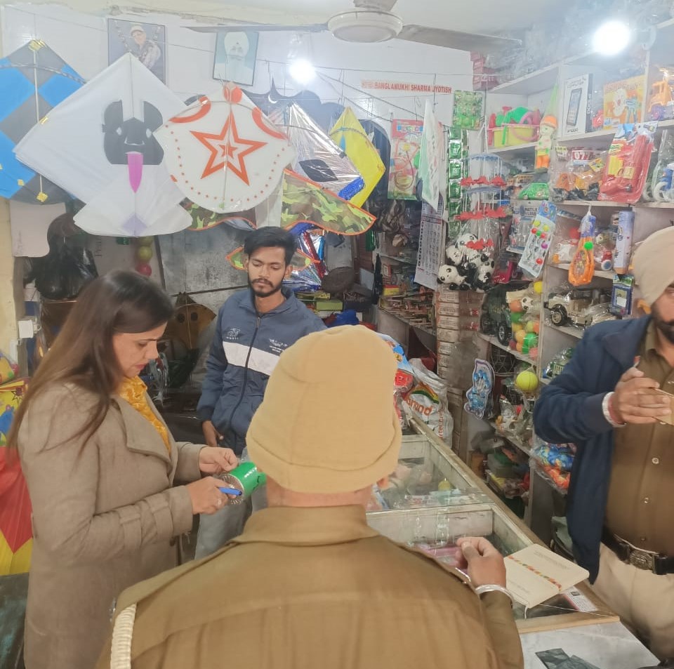 Inspection team riad shops to check Chinese strings in Nurmahal.