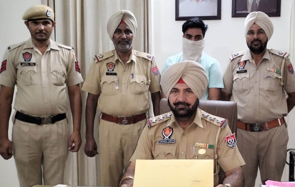 Youth arrested for kidnapping minor, conspiracy.