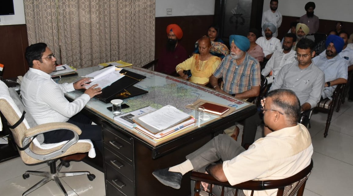 DC orders SDMs,Tehsildars to submit proposals for new collector rates by Saturday