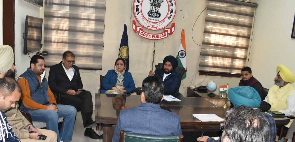 LB  Minister reviews liquid-solid waste management, water supply projects