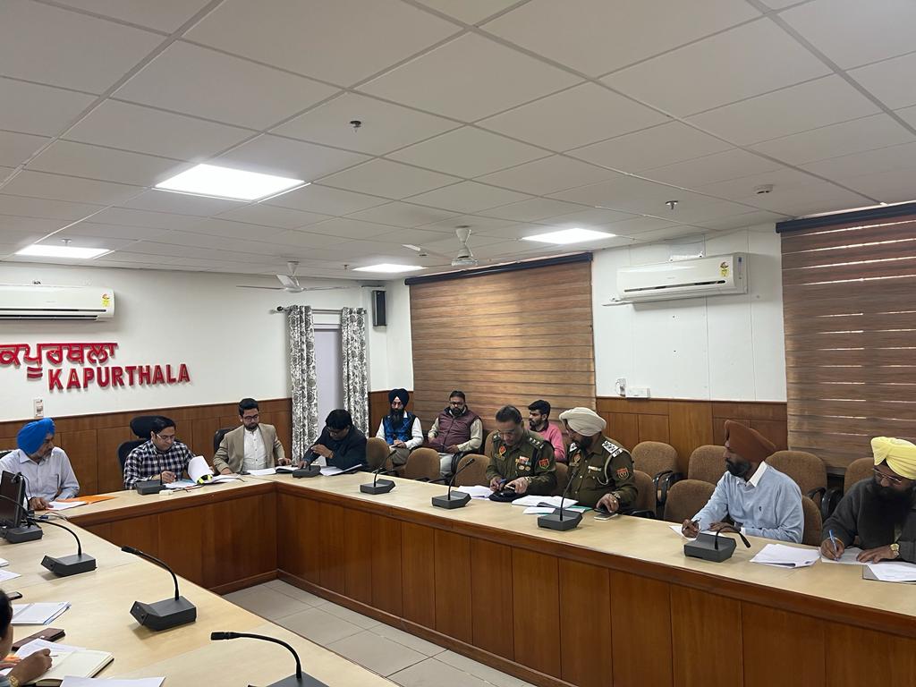 DC orders officials to implement “Safe school vehicle scheme “ strictly. MCs to submit reports on removing illegal encroachment in cities fortnightly