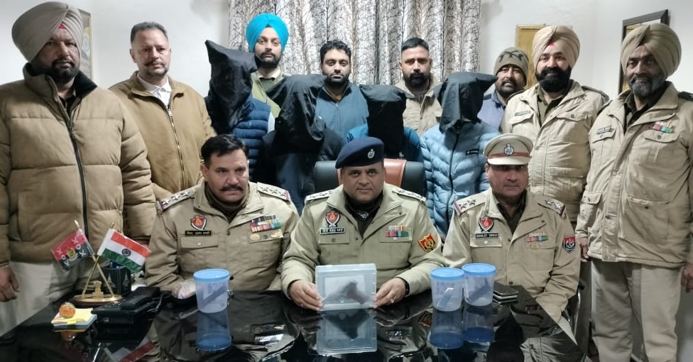 Highway robbers’ gang busted, four held with weapons