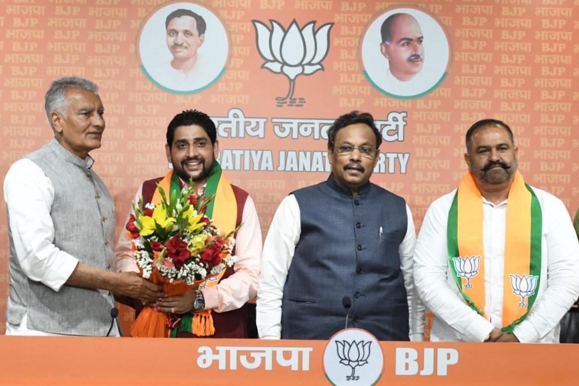  Jalandhar M.P. Sushil Kumar, MLA Sheetal Augural joins BJP
