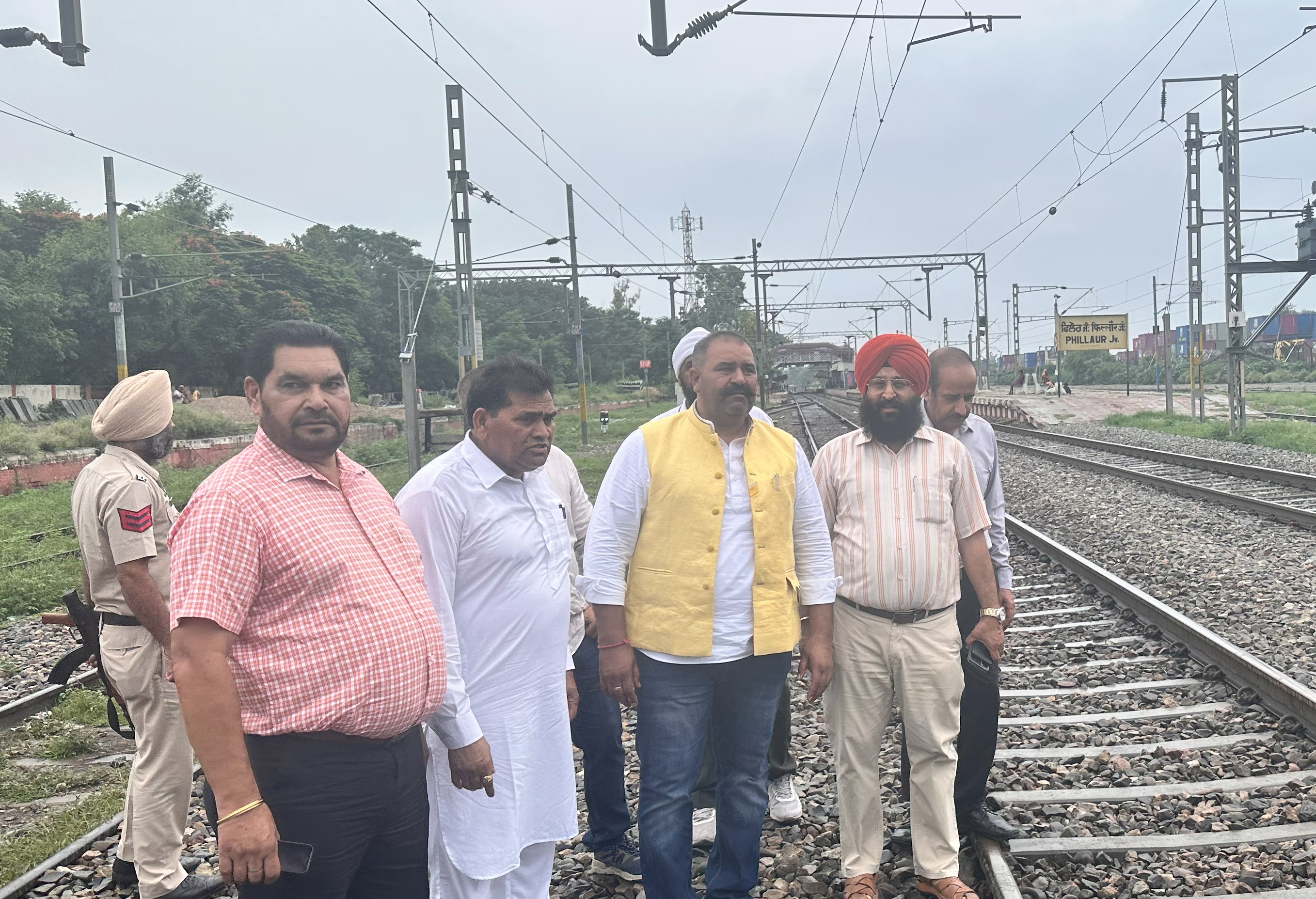 MP bats for railway over bridge at railway crossing at Phillaur -Nurmahal road.