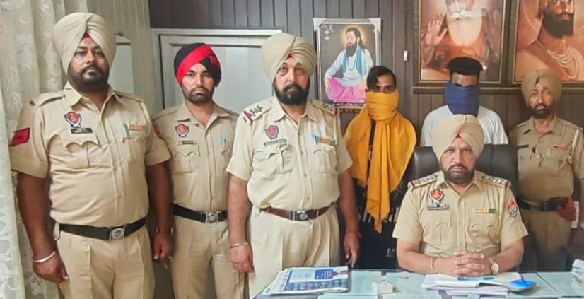 Two arrested for snatching woman’s mobile phone