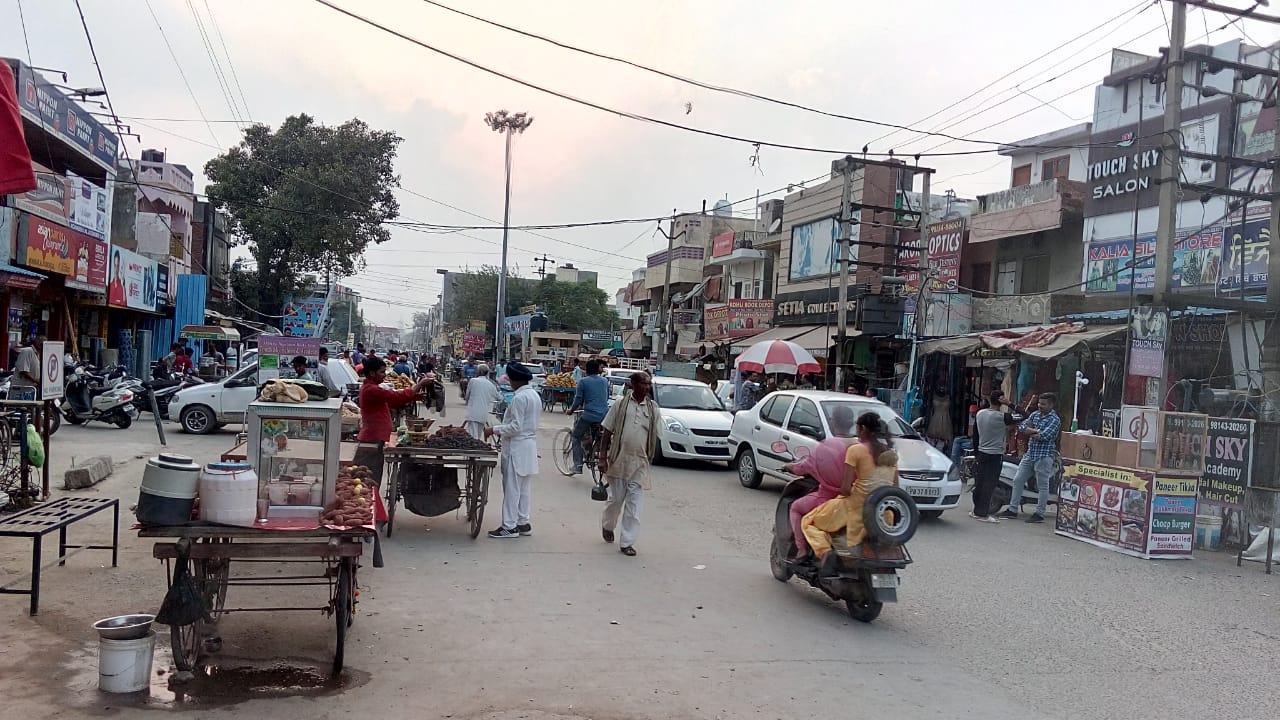 Encroachments galore in Nurmahal as civic body fail to act against violators