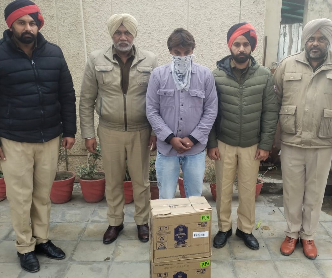 Nakodar resident arrested for smuggling    liquor 