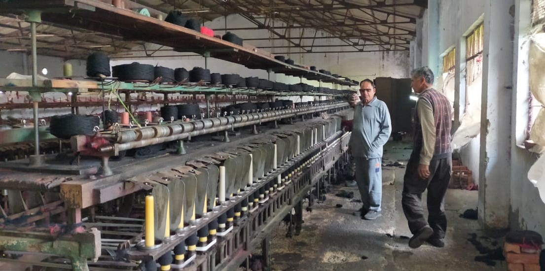 Machinery parts worth Rs 12 Lakhs stolen from textile mill.