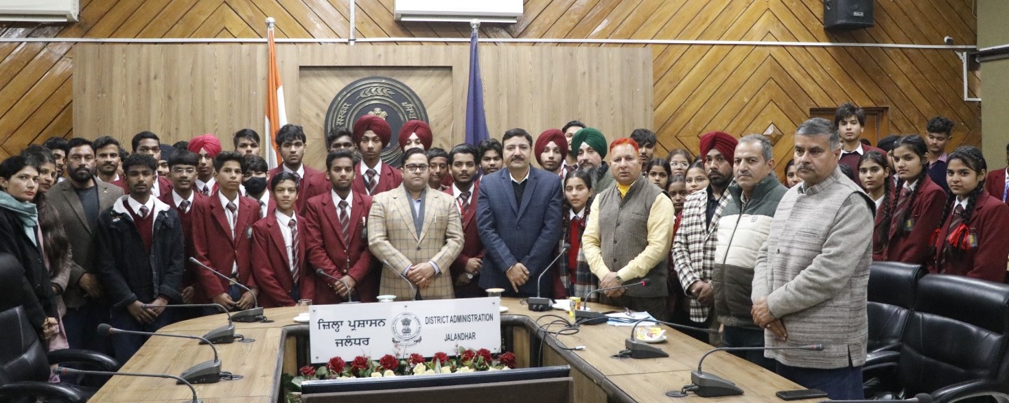 DC calls students to dream high, work hard to achieve success
